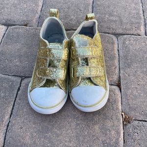 Gold Sparkle Converse
